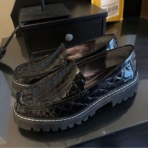 Donald Pliner Loafers